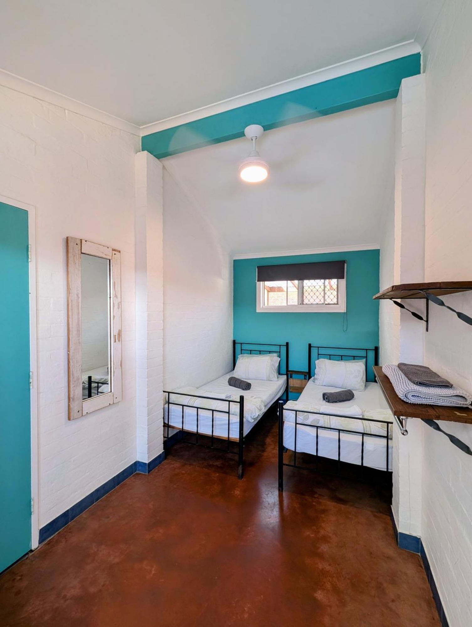 A Pousada Ozzie Pozzie Backpackers Port Macquarie Exterior foto