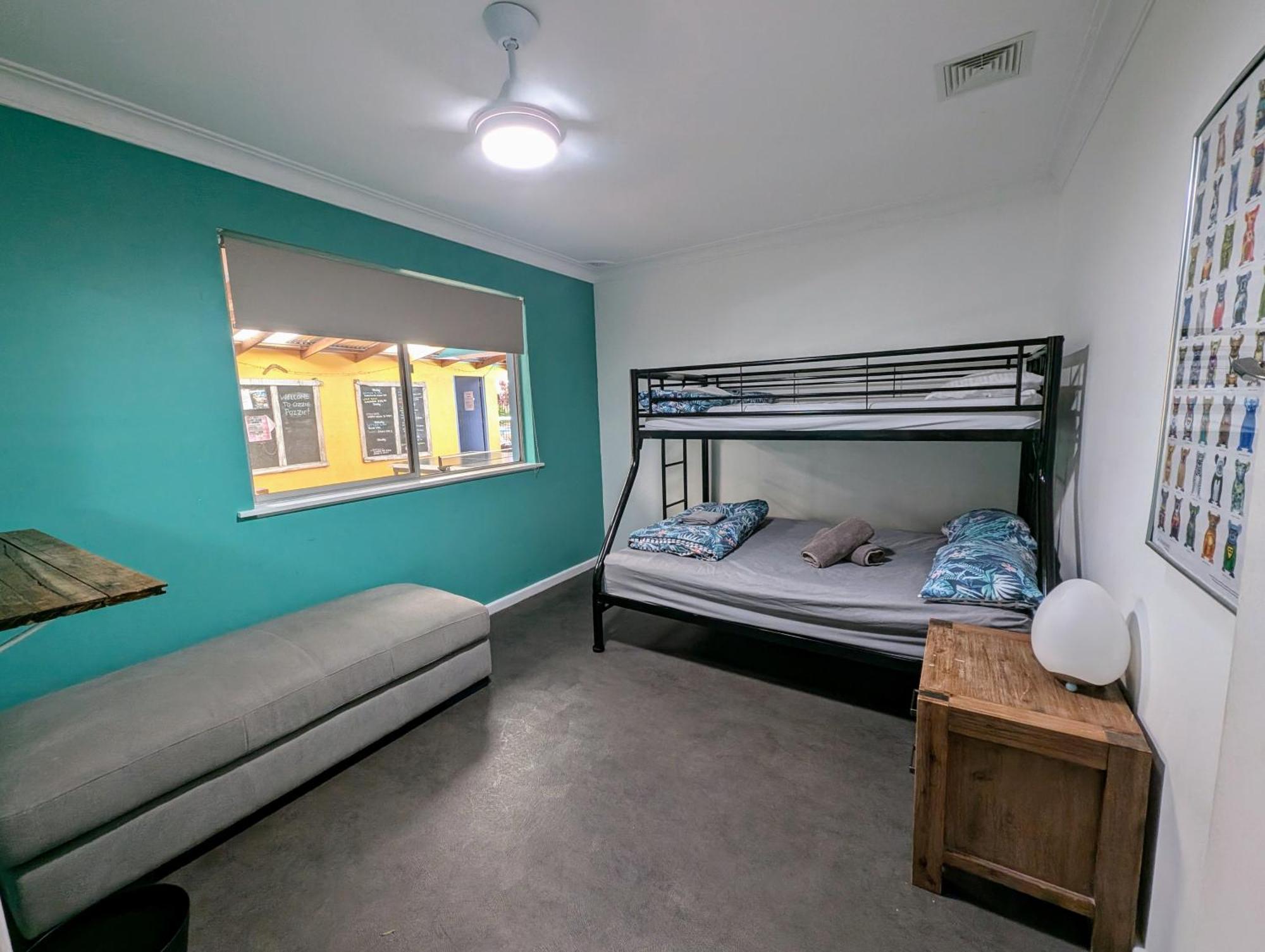 A Pousada Ozzie Pozzie Backpackers Port Macquarie Exterior foto